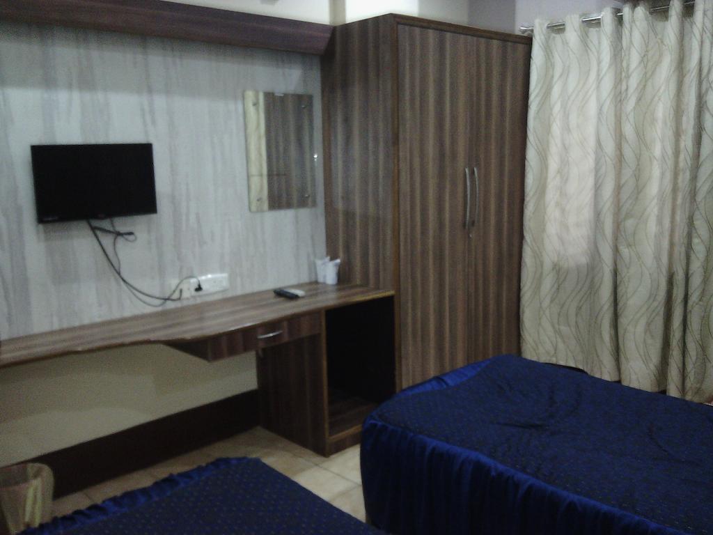 Hotel Blue Moon Guwahati Rom bilde