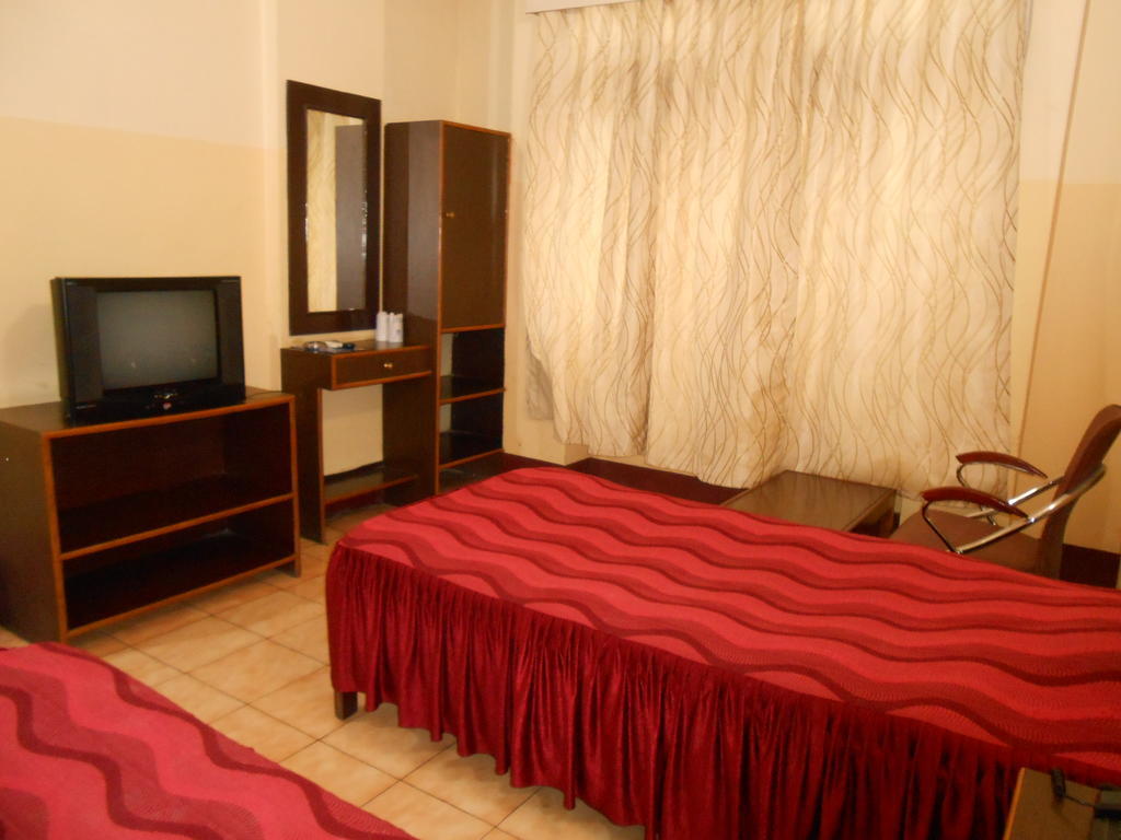 Hotel Blue Moon Guwahati Eksteriør bilde