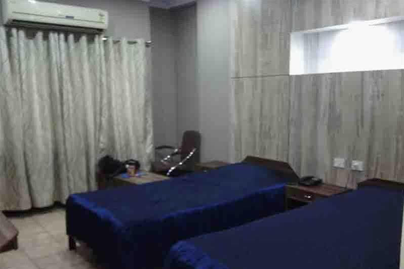 Hotel Blue Moon Guwahati Eksteriør bilde